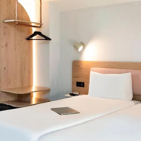 Ibis Styles Centre, Et Son De Plateau Repas Hotel Colmar
