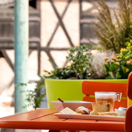 Ibis Styles Centre, Et Son De Plateau Repas Hotel Colmar