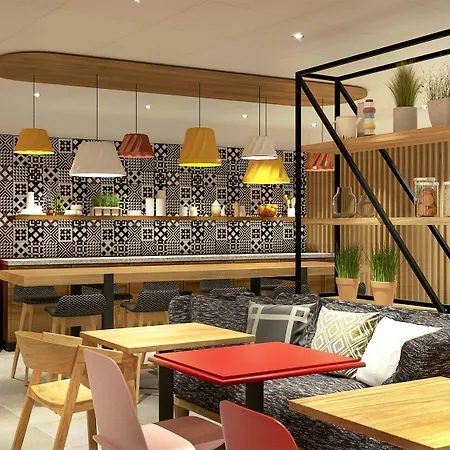 Ibis Styles Centre 3*