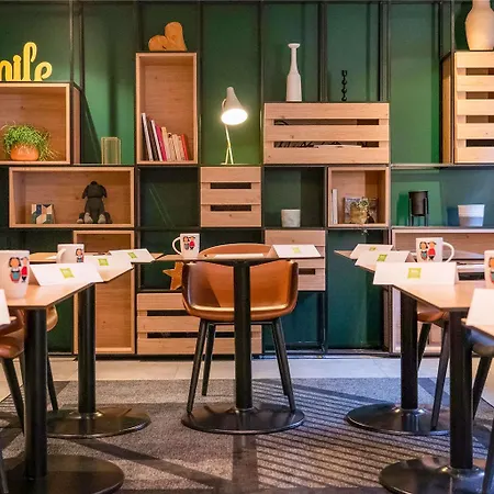 Ibis Styles Centre Hotel 3*