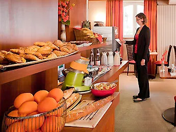 فندق Ibis Styles Centre 3*